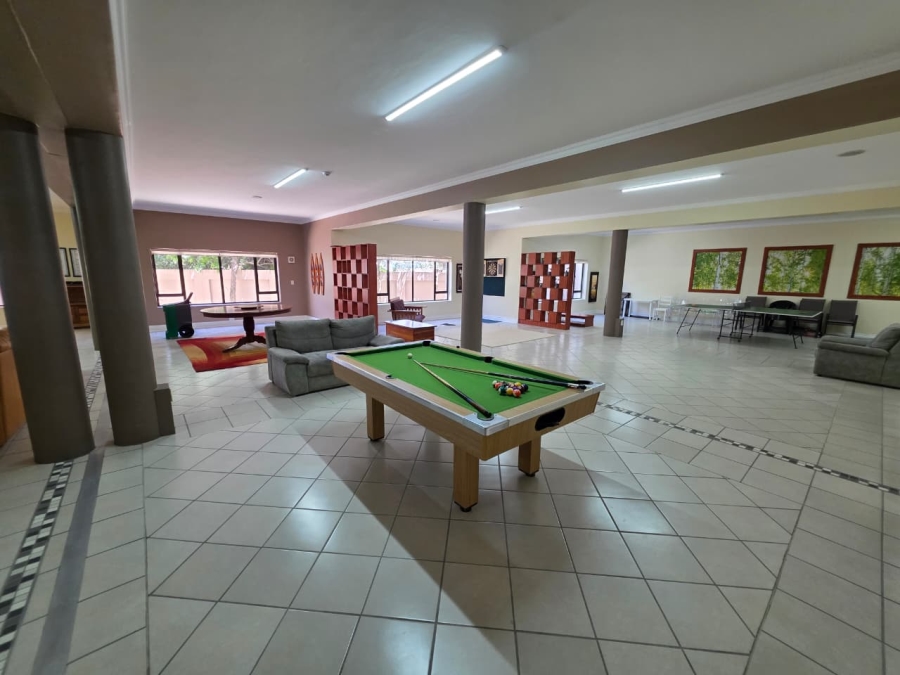 6 Bedroom Property for Sale in Myoli Beach Western Cape